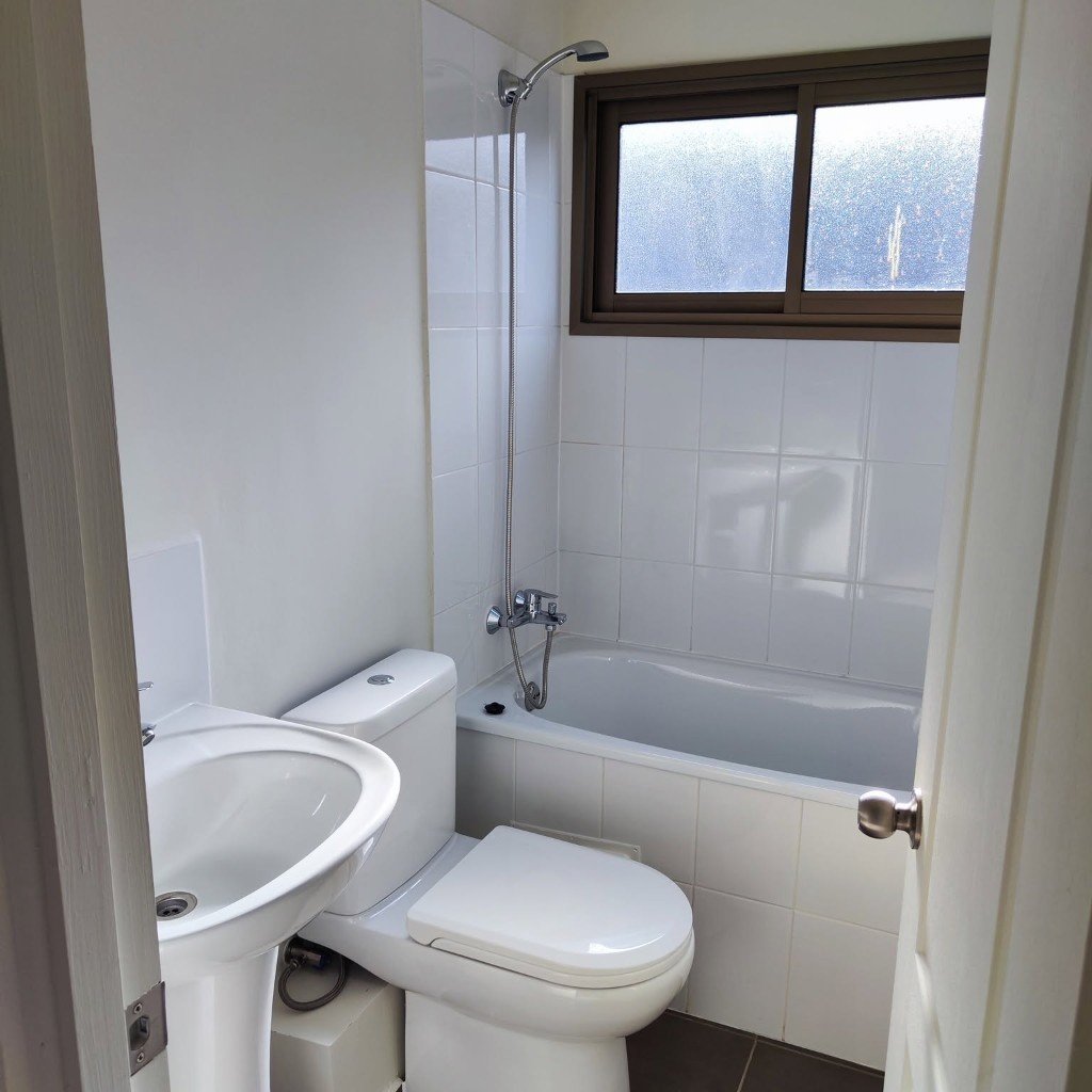 Baño de la casa en Praderas de Junquillar